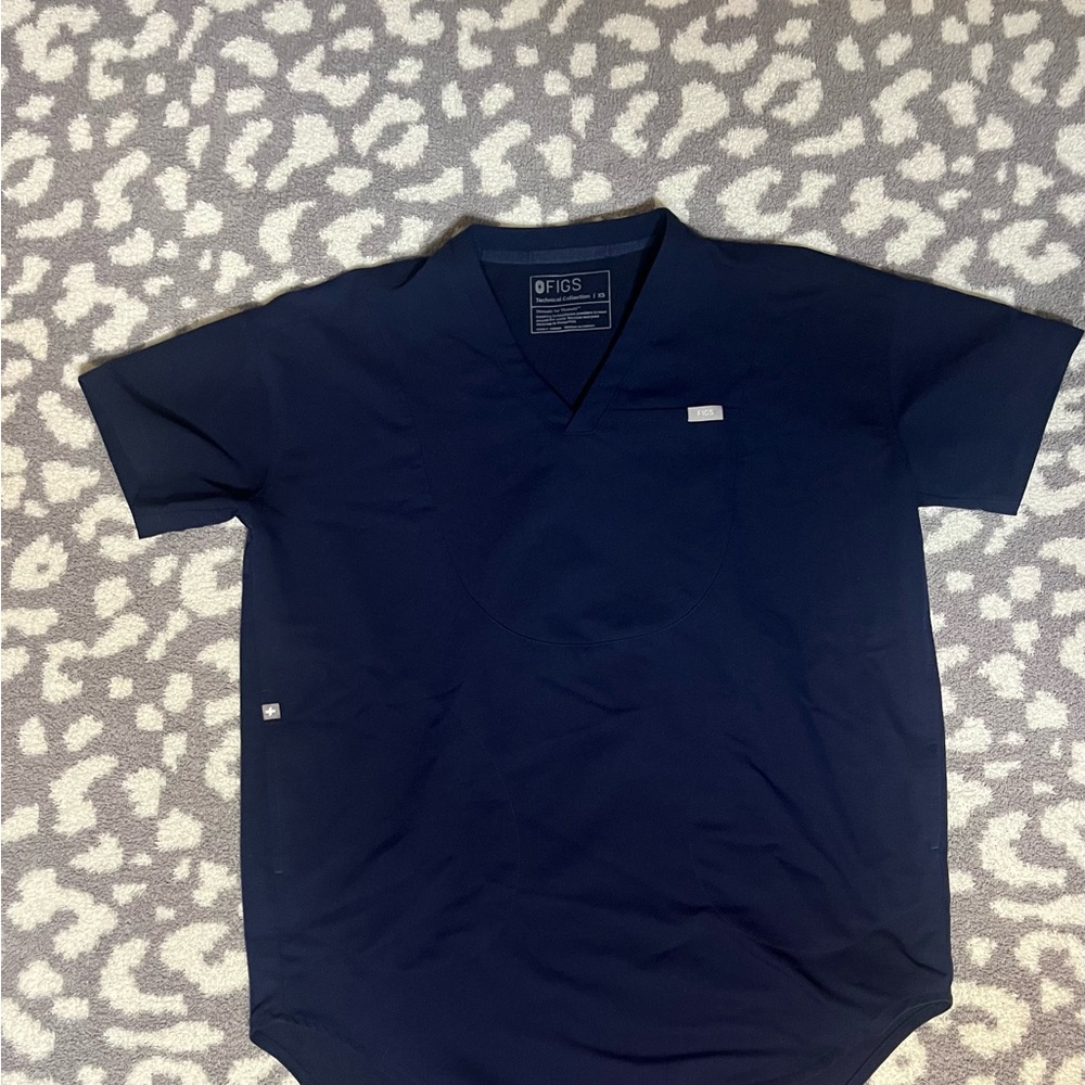 Figs women navy scrub top Halle V top size xs